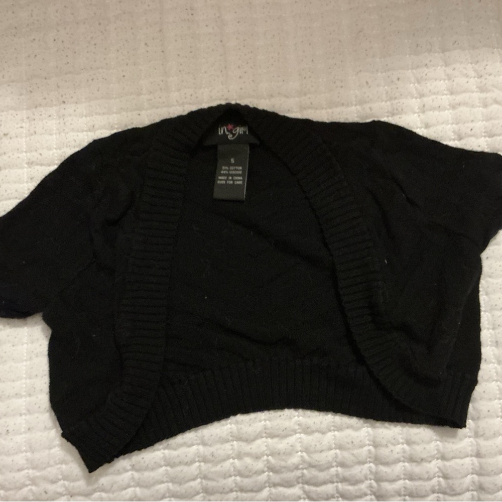 Ingear Women's Black Shrug Sweater